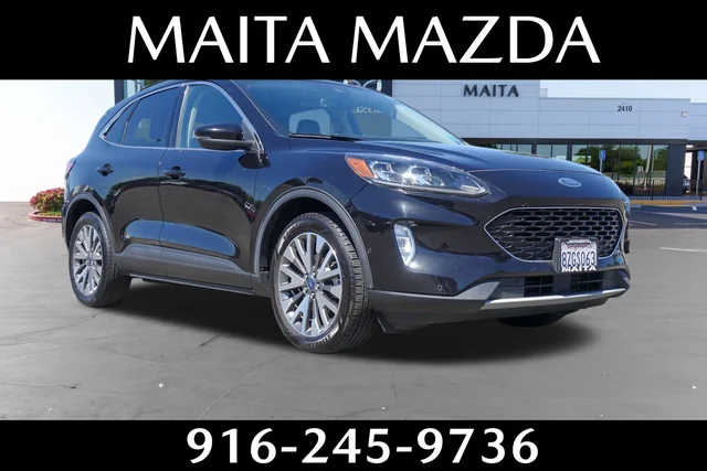 2020 Ford Escape Titanium