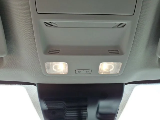 Used 2025 Gray Ford Lariat image 27