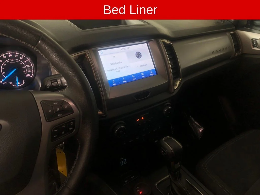 Used 2022 Gray Ford XLT image 3
