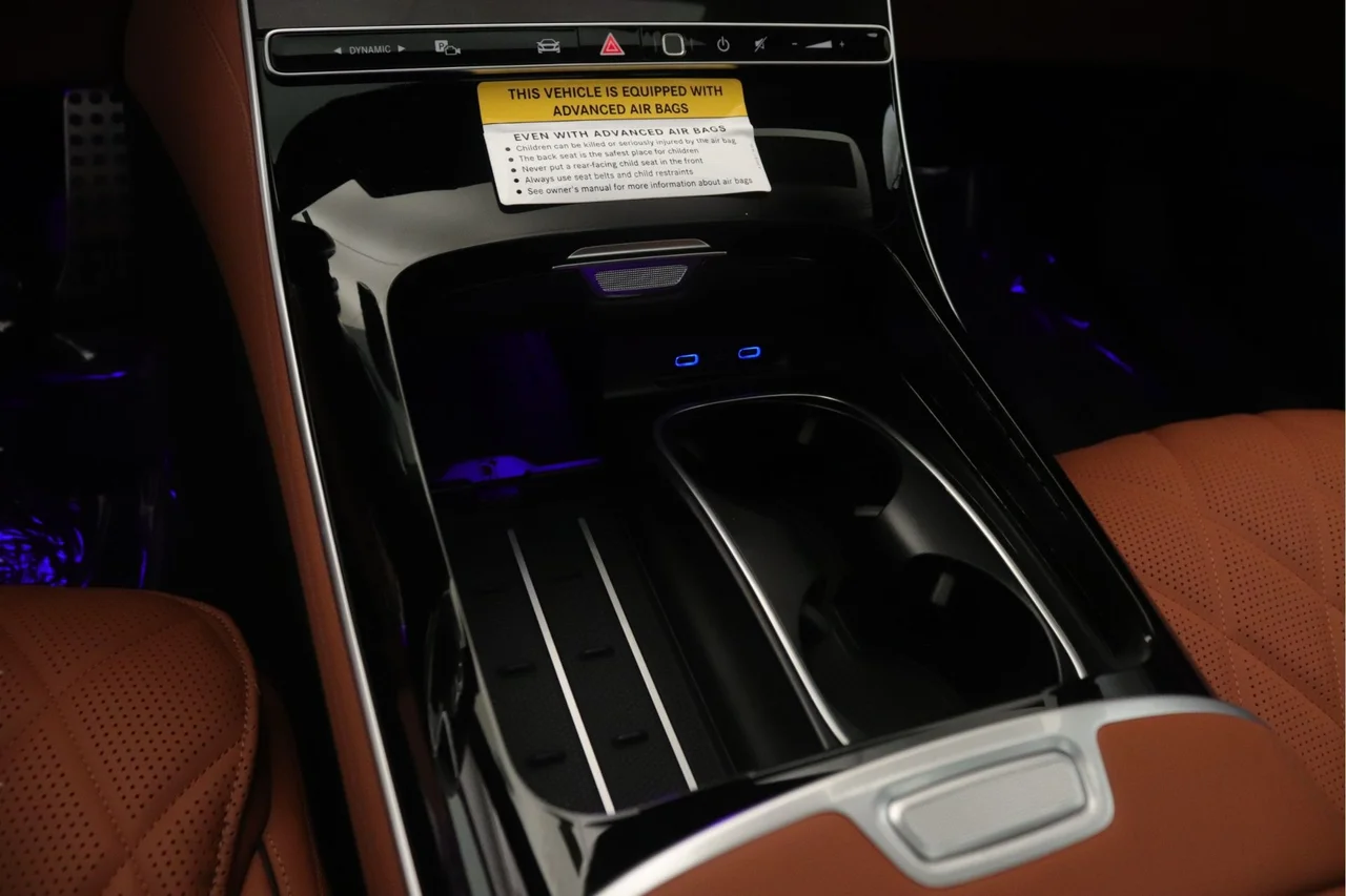 New 2026 Obsidian Black Metallic Mercedes-Benz S 580 4MATIC® image 6