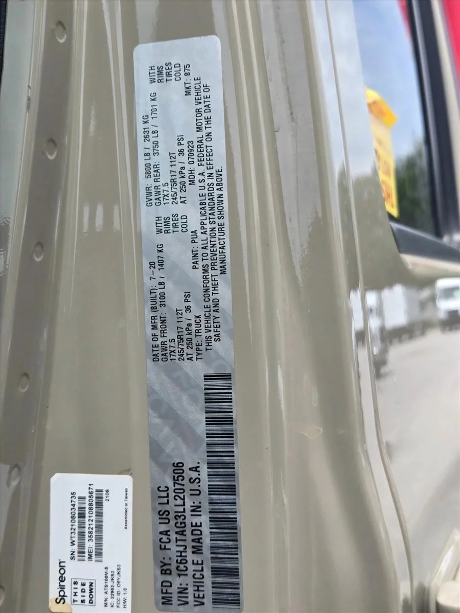 Used 2020 Gobi Clearcoat Jeep Sport S image 21