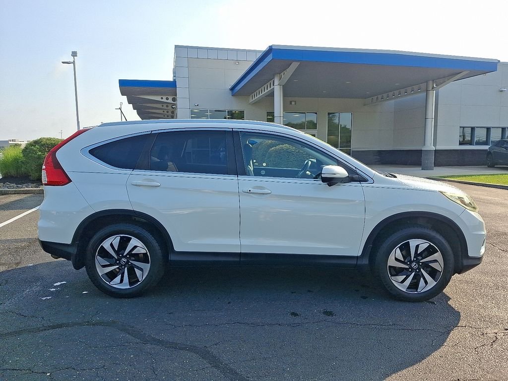 Certified Used 2016 White Diamond Pearl Honda Touring image 7