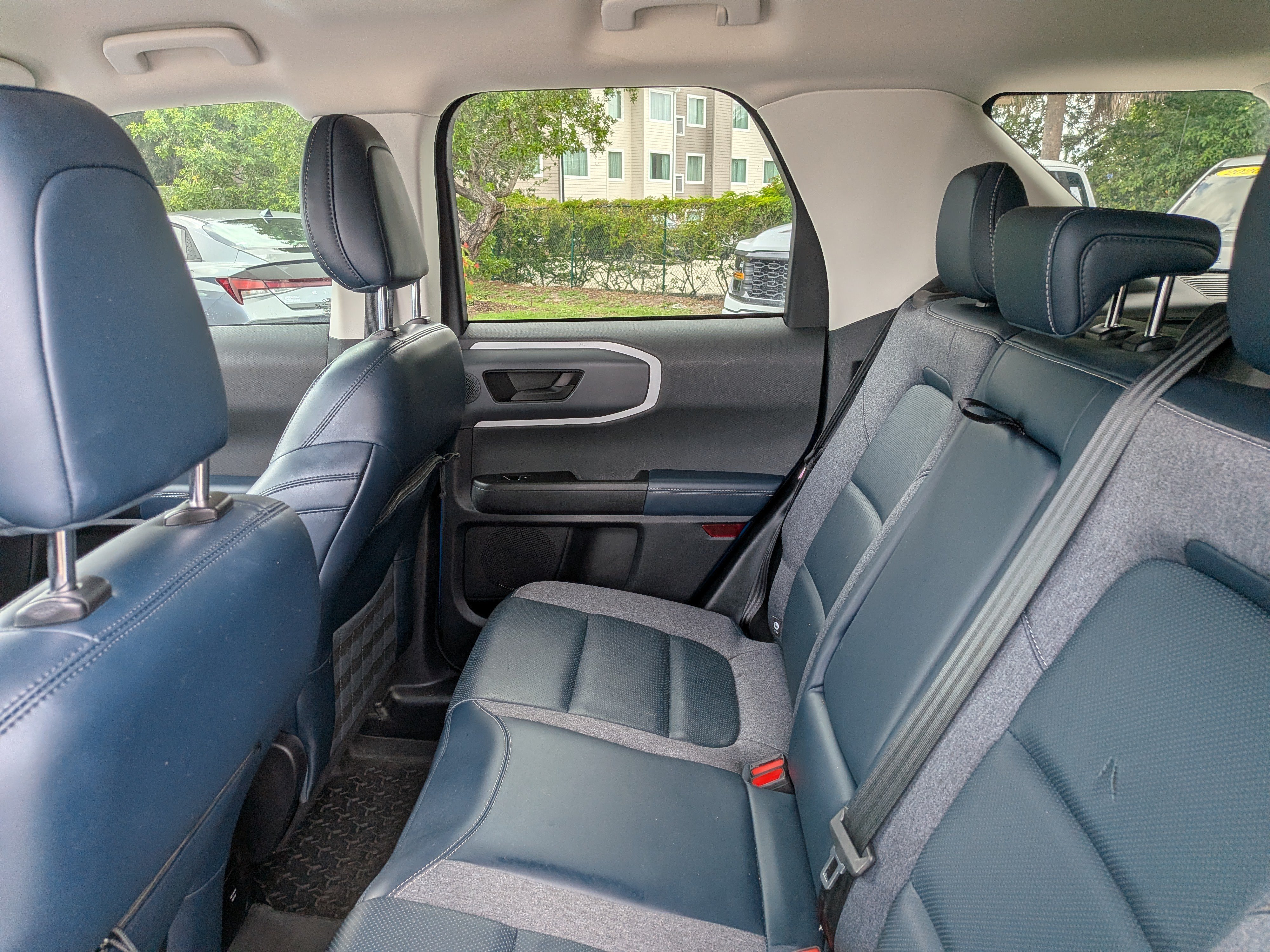 Used 2022 Velocity Blue Metallic Ford Outer Banks image 14