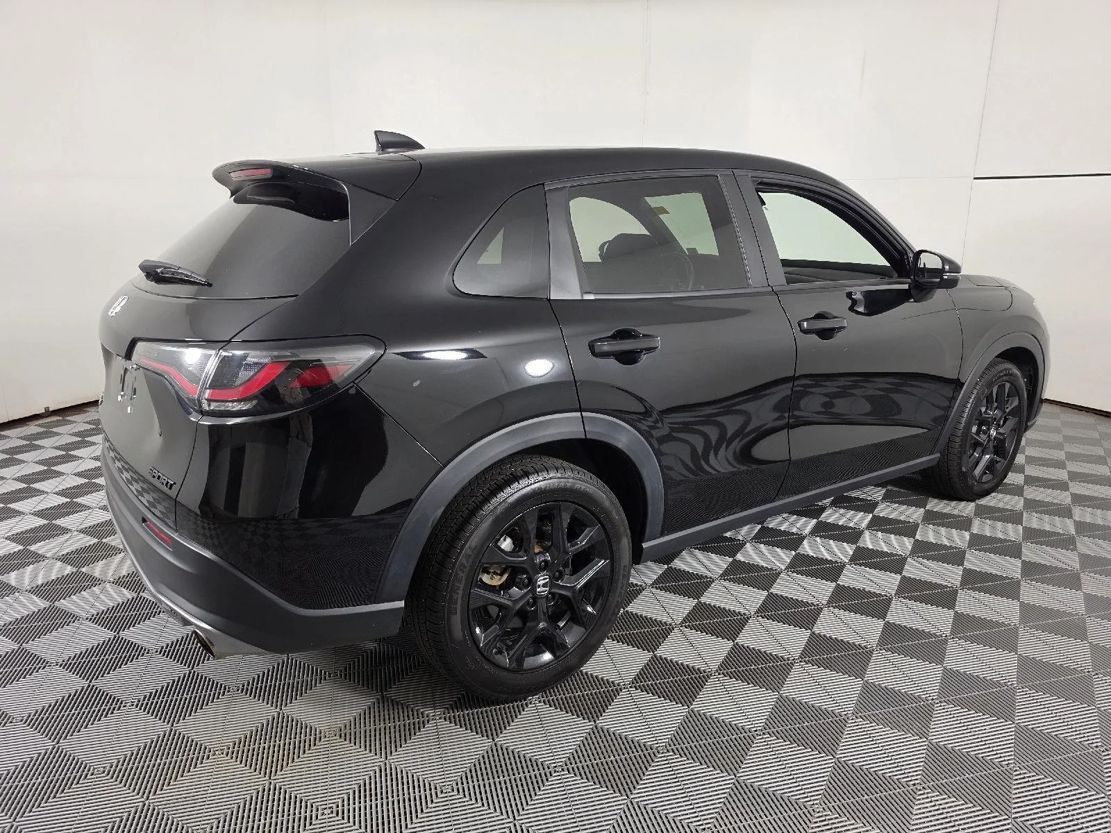 Used 2024 Crystal Black Pearl Honda Sport image 10