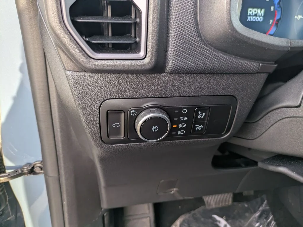New 2025 Azure Gray Metallic Tri-Coat Ford Big Bend® image 36