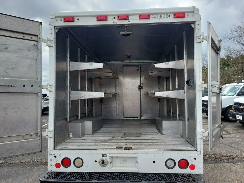 Used 2012  Ford Base image 8