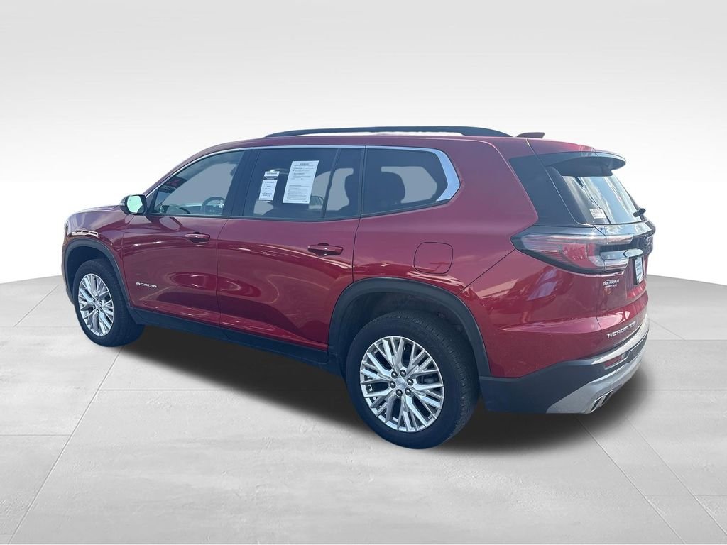 Used 2024 Red GMC Elevation image 3