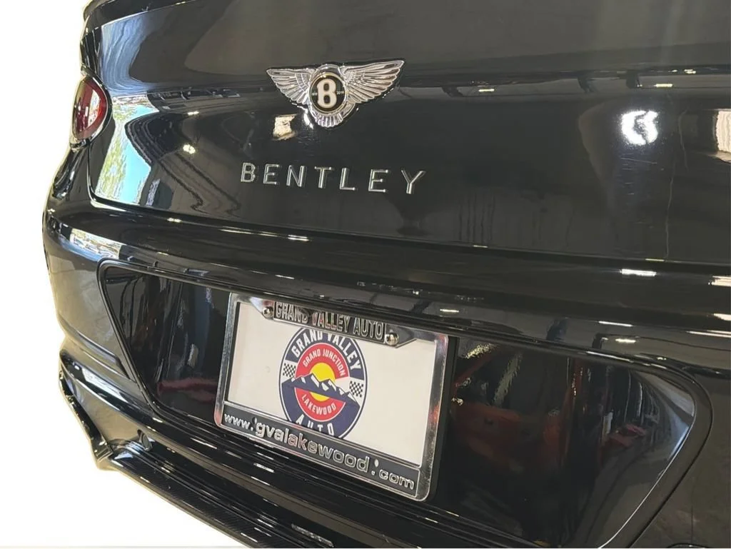 Used 2020 Black Bentley V8 image 15