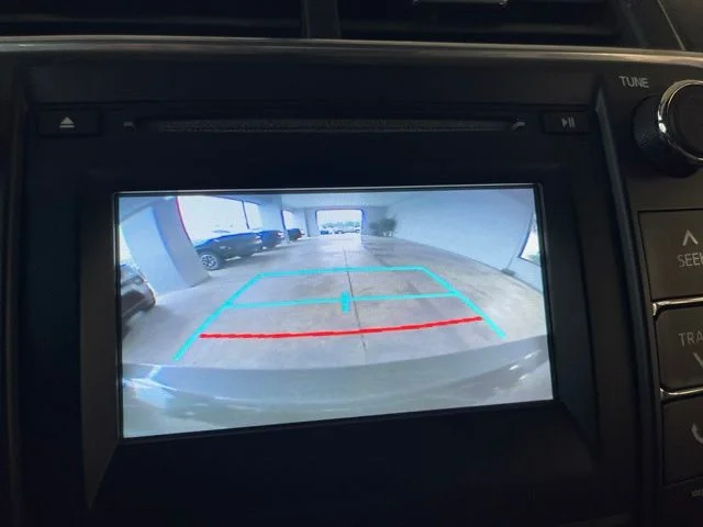 Used 2015 Gray Toyota LE image 20