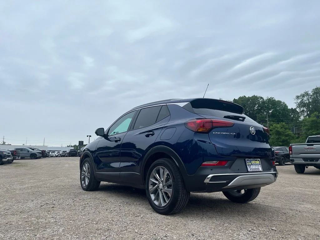 Used 2023 Sapphire Buick Essence image 10