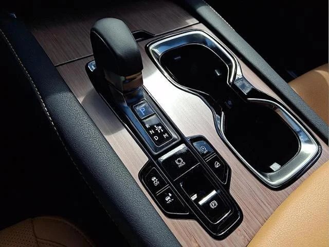 New 2026 Nori Green Pearl Lexus PREMIUM image 17