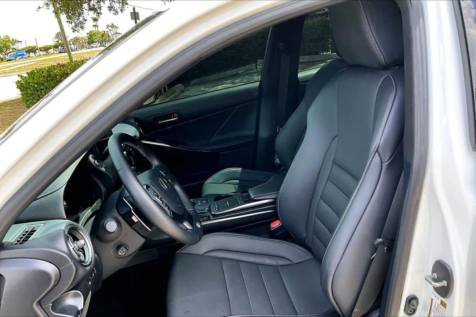 Certified Used 2025 Ultra White Lexus F SPORT image 8