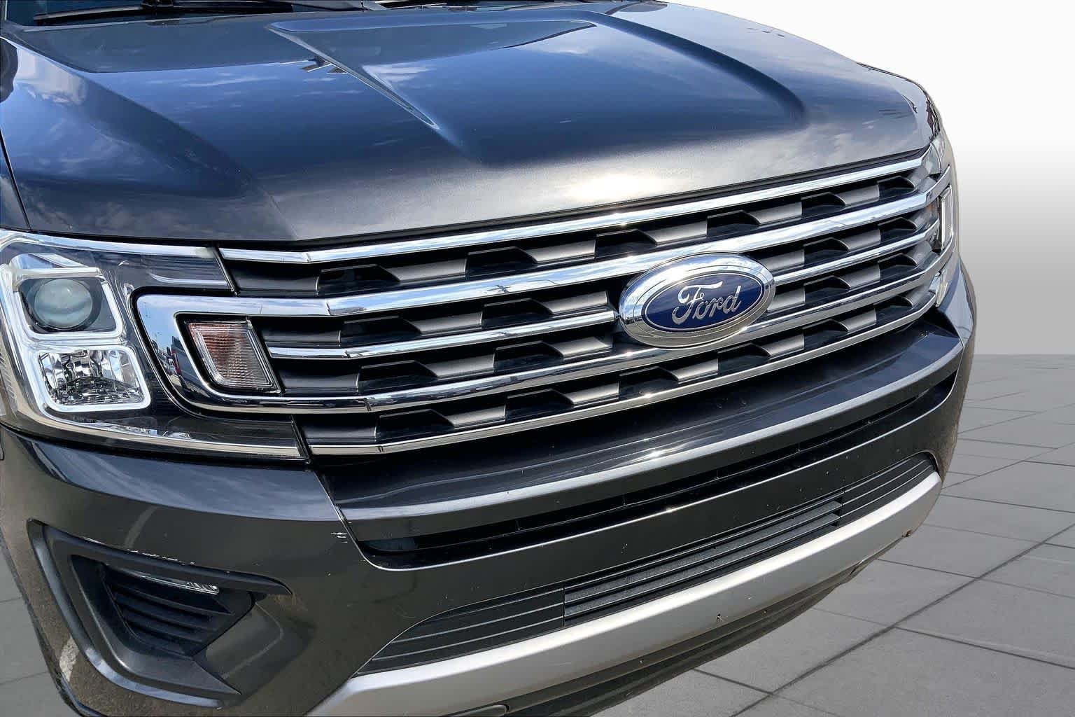 Used 2020 Magnetic Metallic Ford XLT image 28