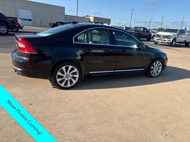 Used 2016 Black Volvo T5 image 3