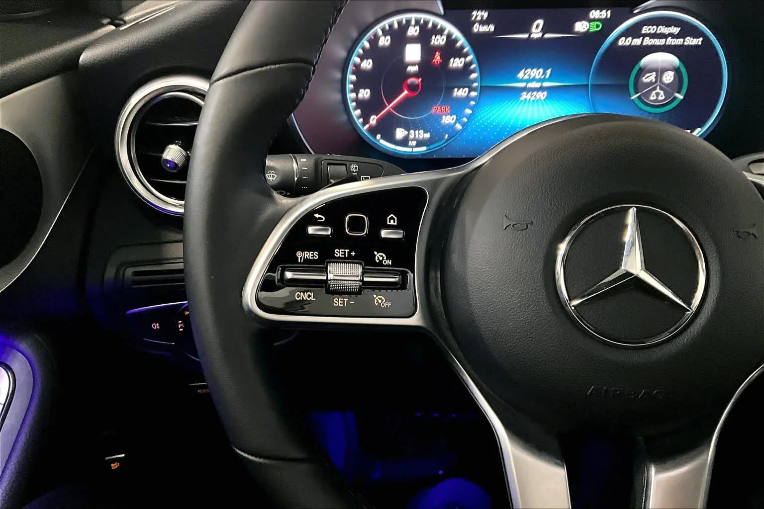 Certified Used 2022 Black Mercedes-Benz GLC 300 image 24