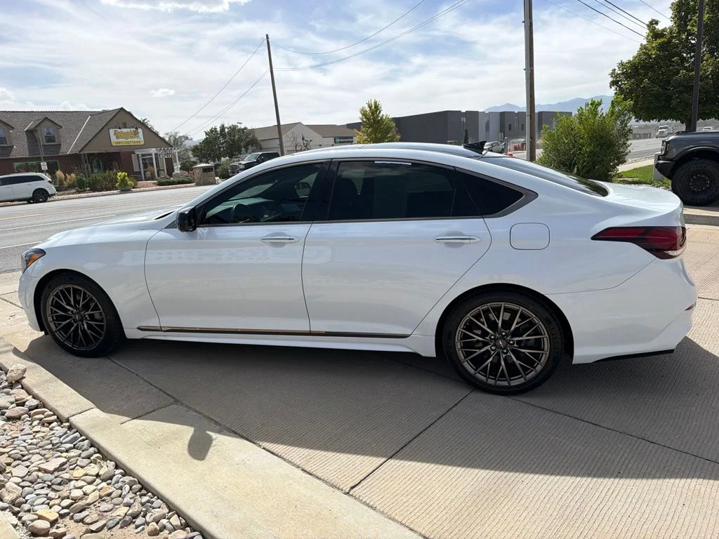 Used 2018 White Genesis 3.3T Sport image 5