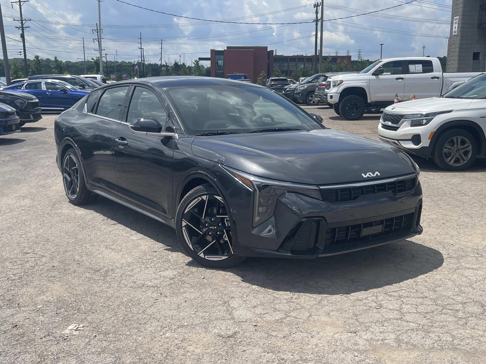 2026 Kia K4 GT-Line AT's photo