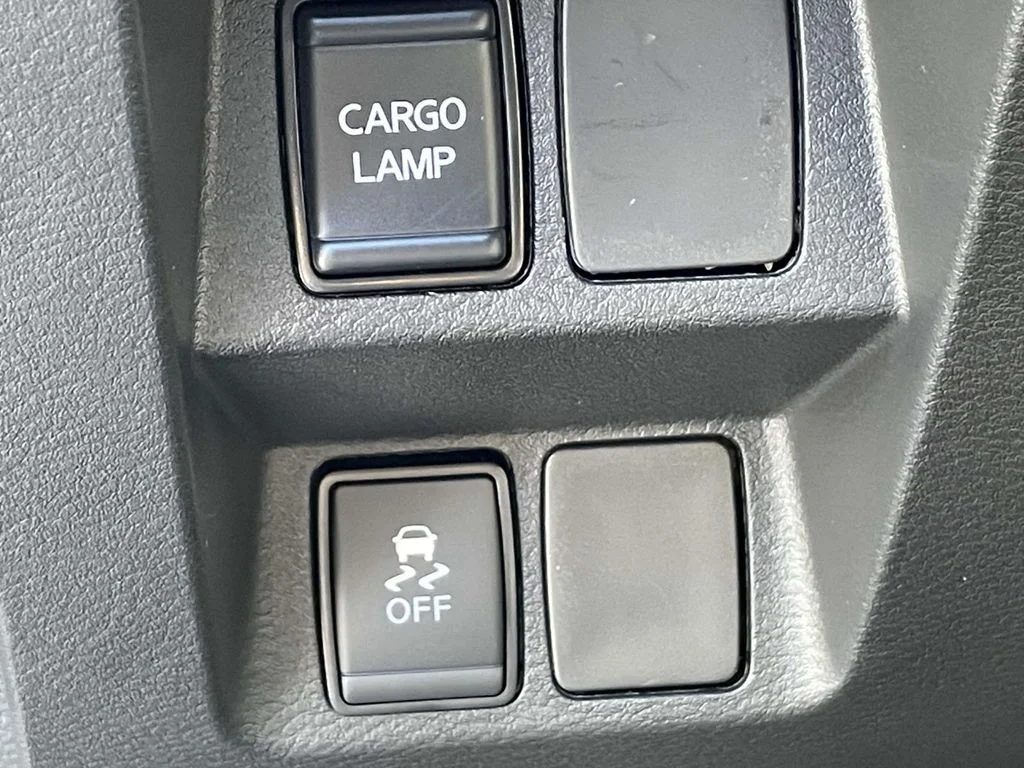 2026 Nissan Frontier SV - Photo 17
