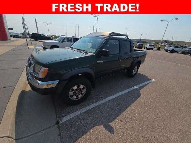 2000 Nissan Frontier's photo