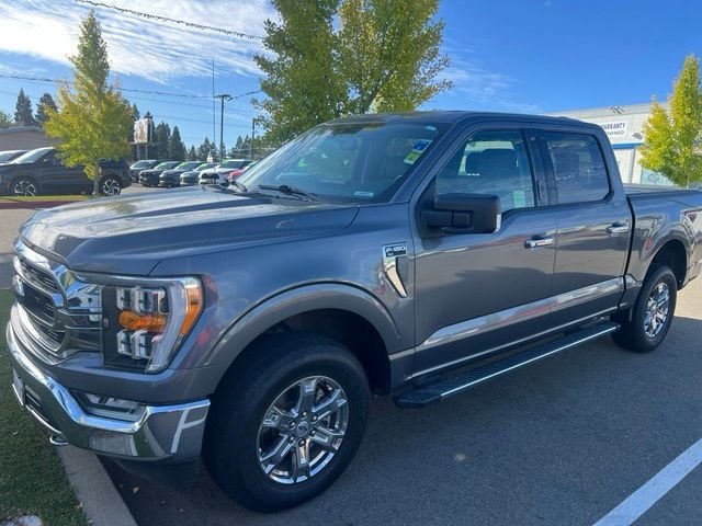 Used 2021 Gray Ford XLT image 1