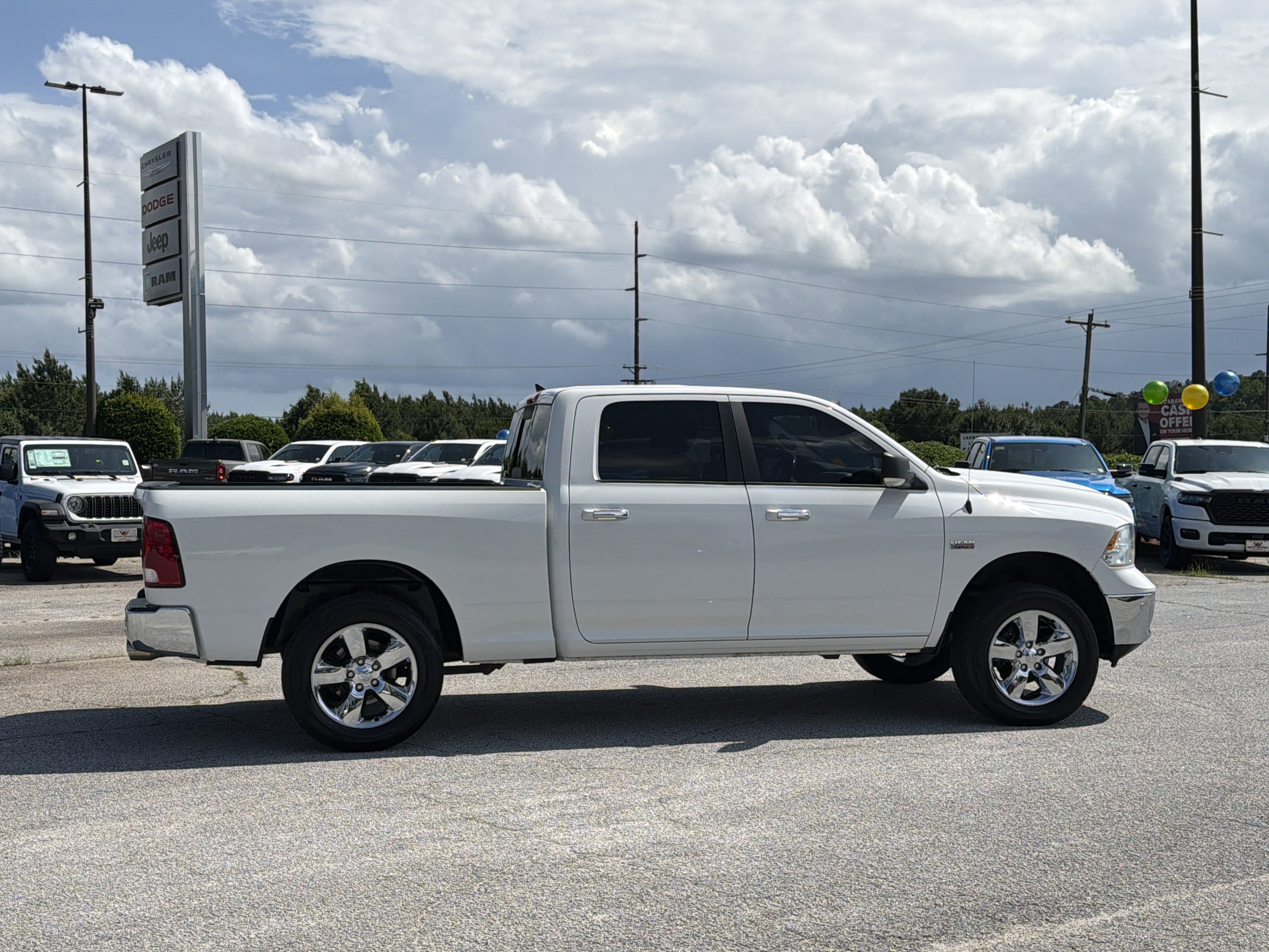 Used 2018 Bright White Clearcoat Ram Big Horn image 9