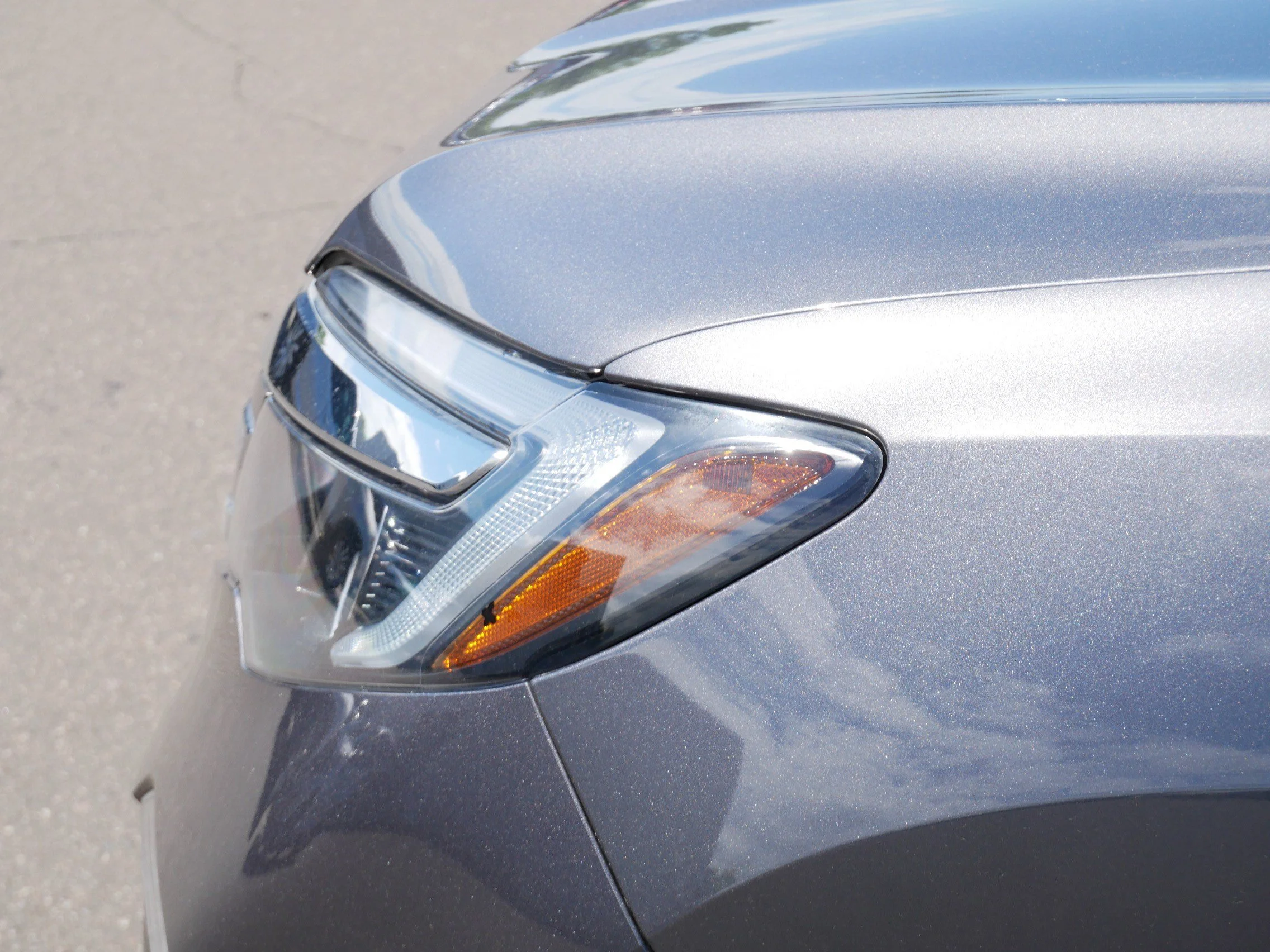 Certified Used 2018 Modern Steel Metallic Honda EX-L image 16