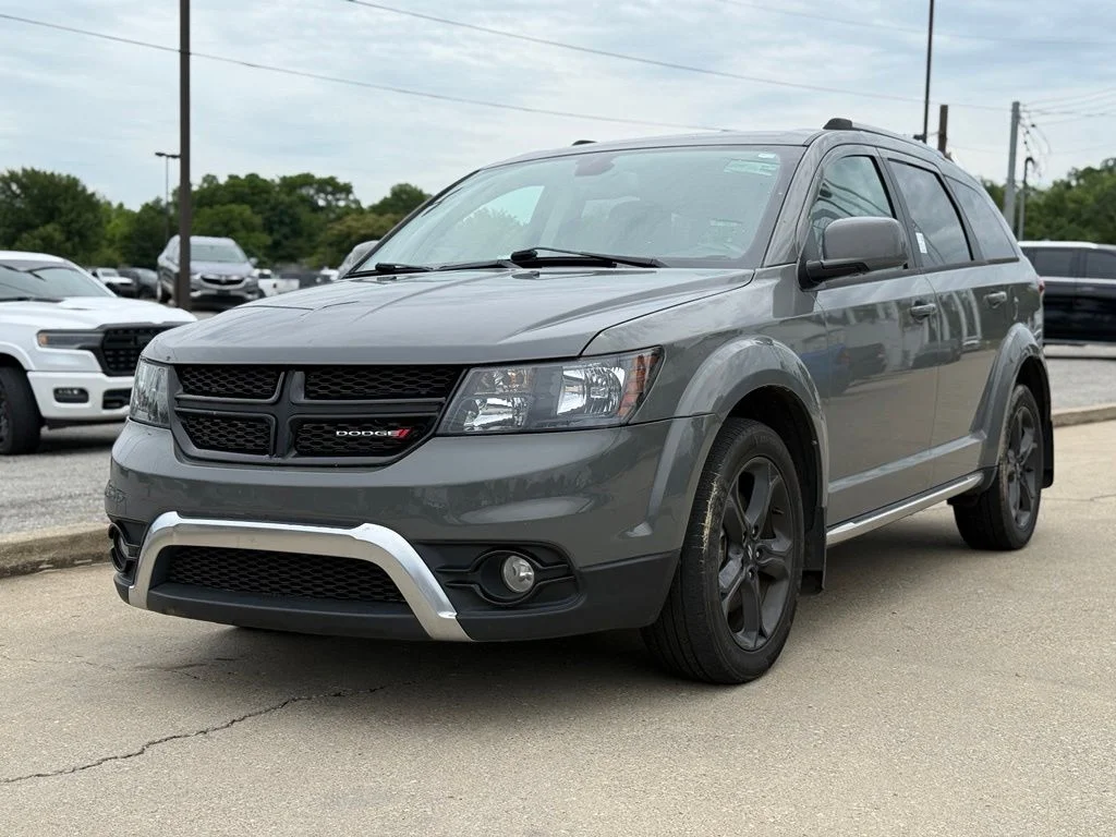 Used 2019 Dodge Journey Crossroad with VIN 3C4PDCGB4KT869346 for sale in Crestwood, KY