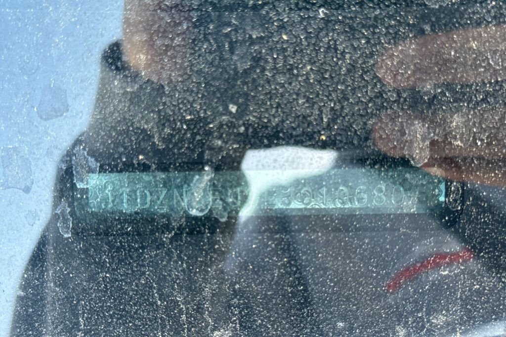 Used 2014 Blue Toyota Three image 8