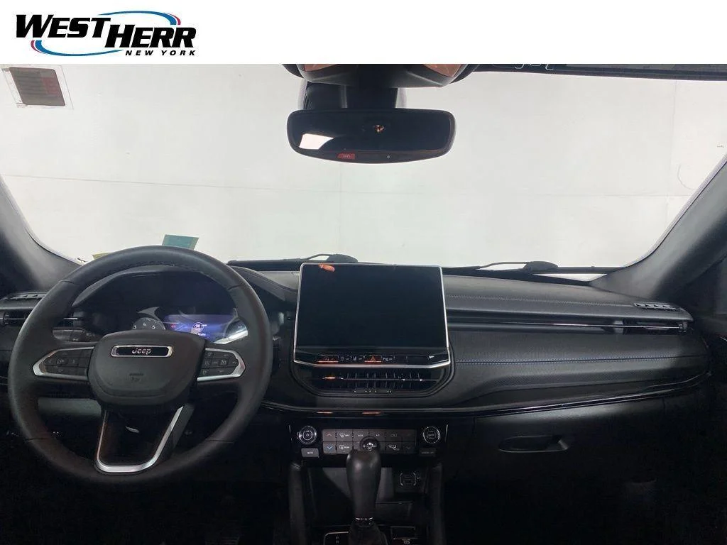 Used 2026 Hydro Blue Pearlcoat Jeep Limited Altitude image 19
