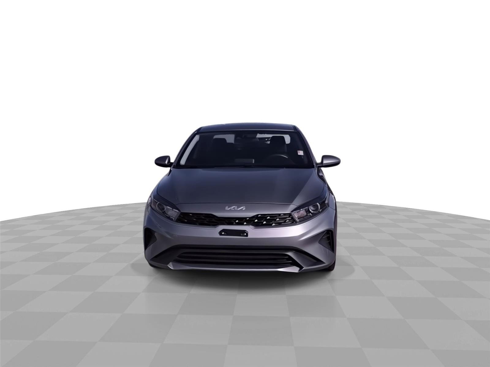 2024 Kia Forte LXS photo 3