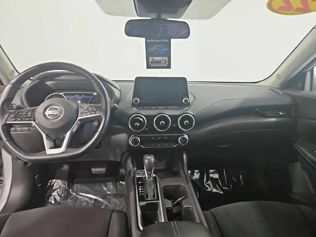 Used 2022 Silver Nissan SV image 13