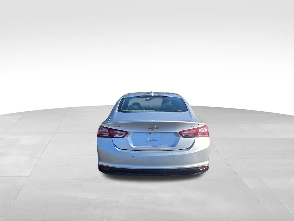 Used 2021 Chevrolet Malibu LT with VIN 1G1ZD5STXMF068544 for sale in Lewistown, MT