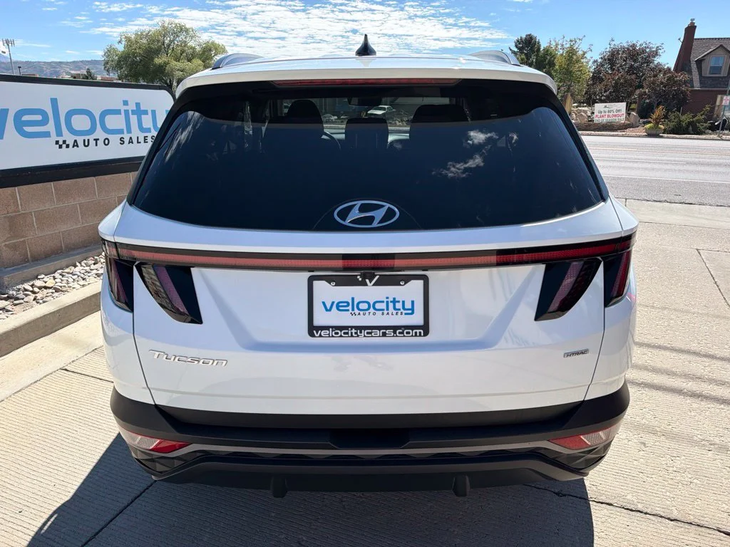 Used 2022 Gray Hyundai SEL image 6