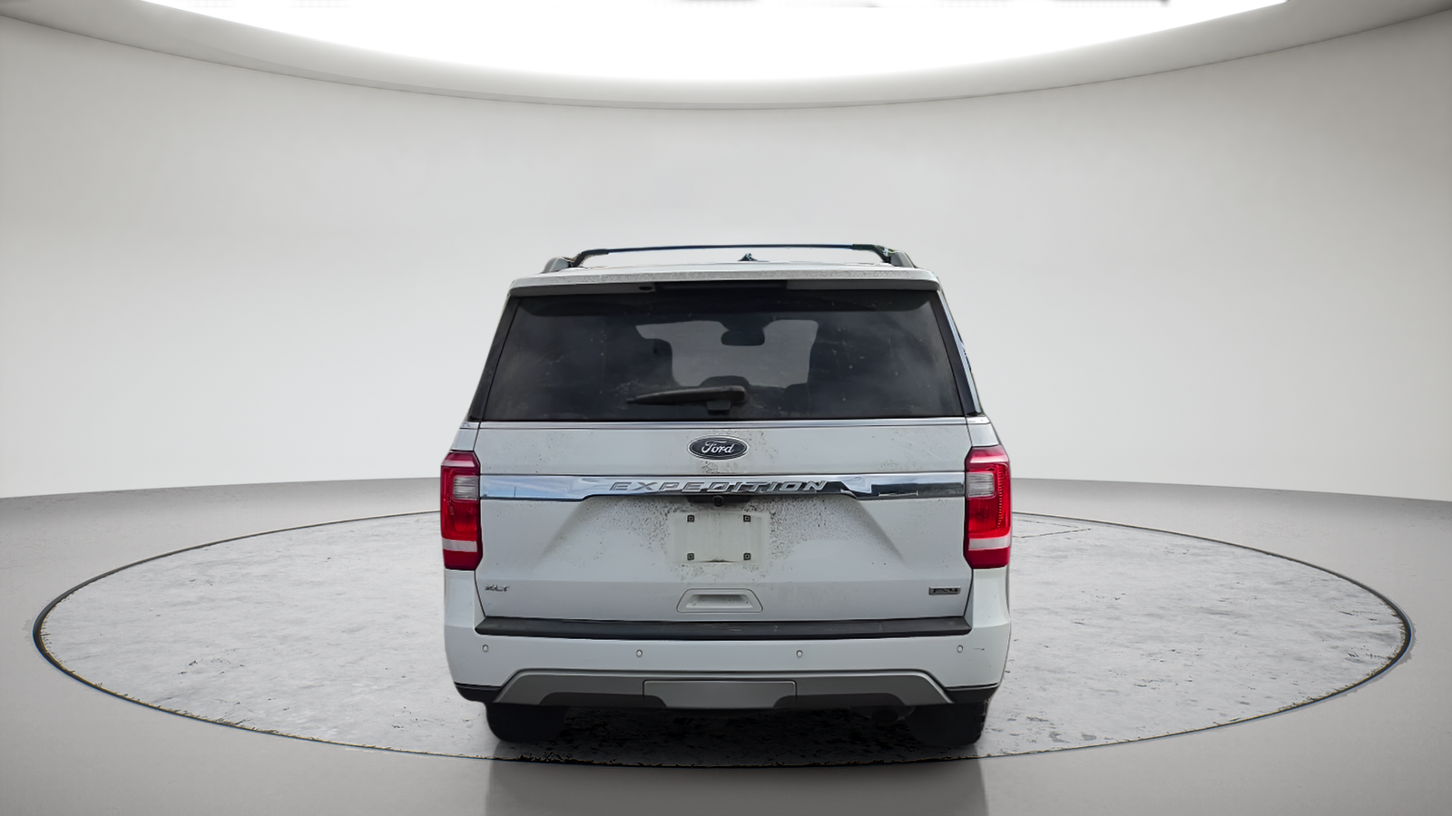 Used 2021 White Metallic Ford XLT image 8