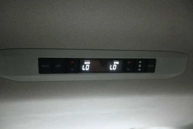 Used 2022 Gray Toyota XLE image 21