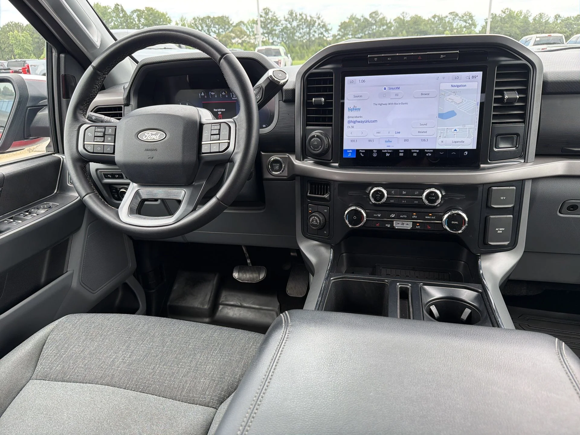 Used 2024 Red Metallic Ford XLT image 3