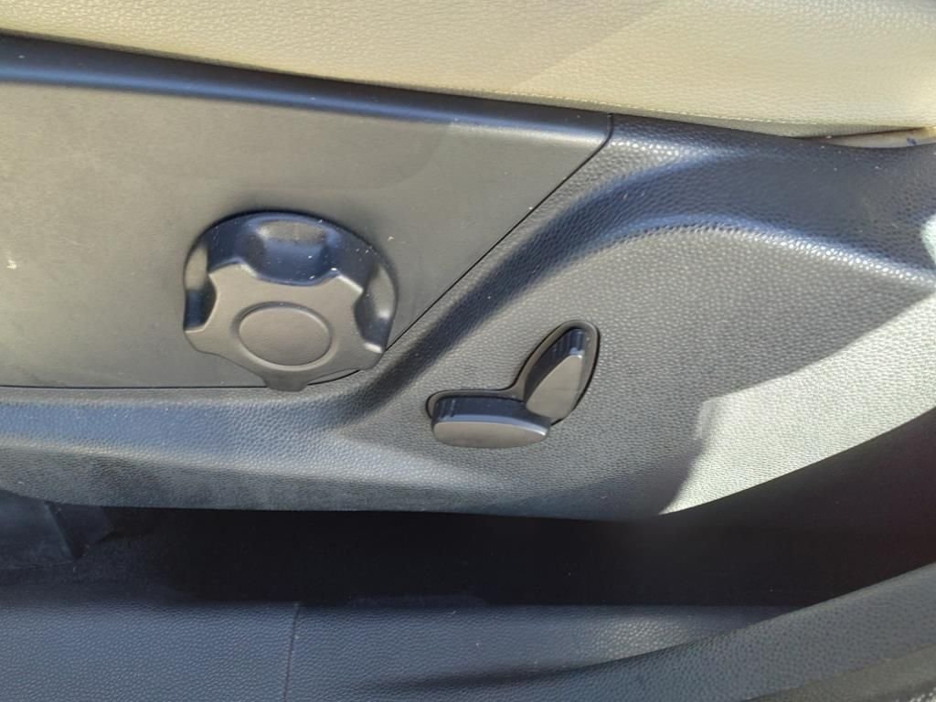 Used 2020 White Ford Titanium image 9