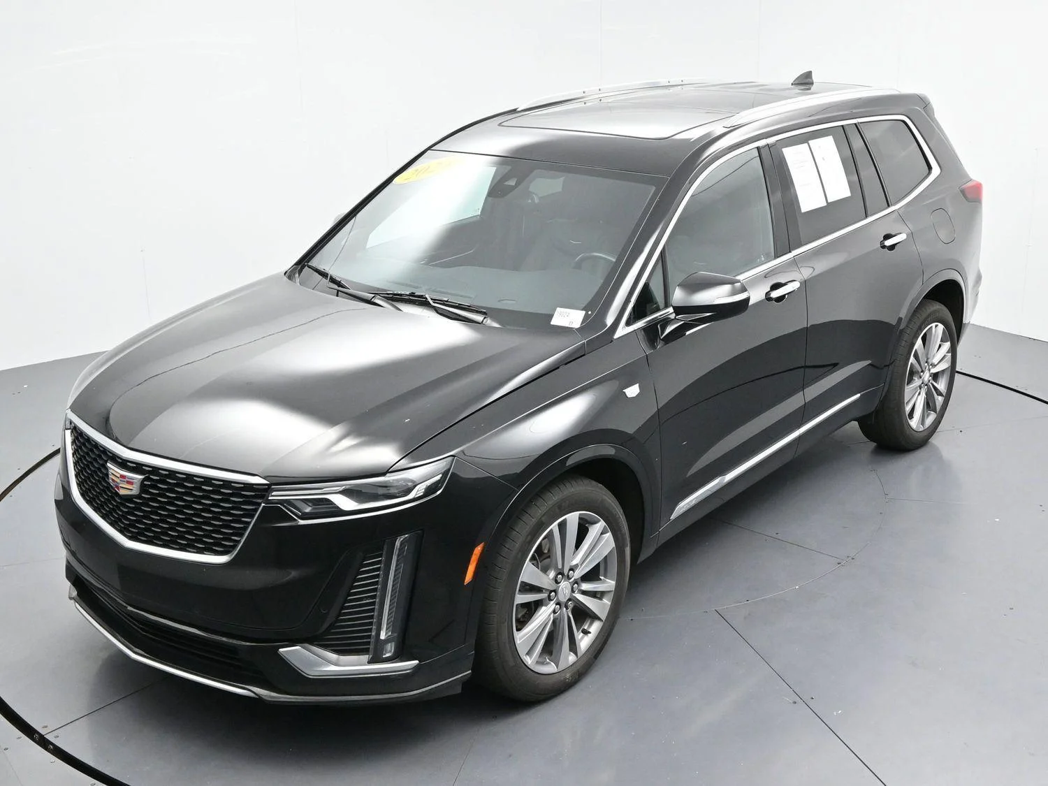 Used 2024 Stellar Black Metallic Cadillac Premium Luxury image 44