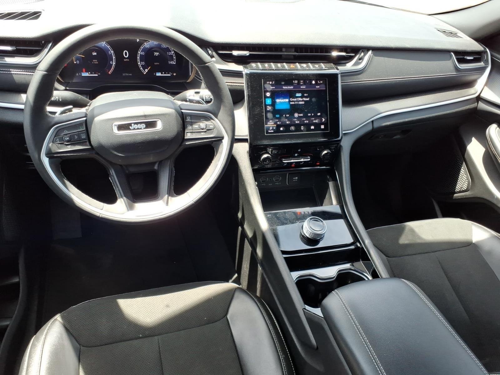 Used 2023 Silver Zynith Jeep Altitude image 20