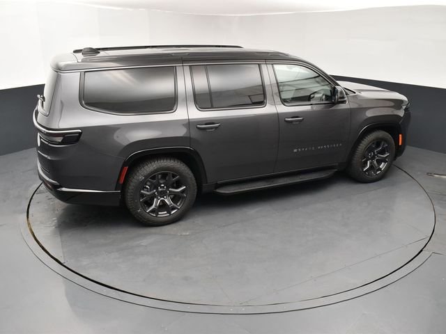 New 2026 Baltic-Gray Metallic Clear-Coat Exterior Paint Jeep Upland image 18