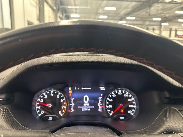 Used 2022 White Jeep Trailhawk image 22