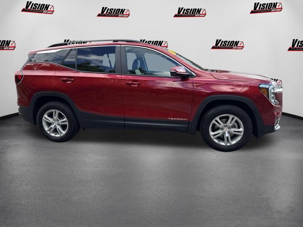 Used 2023 Red GMC SLE image 4