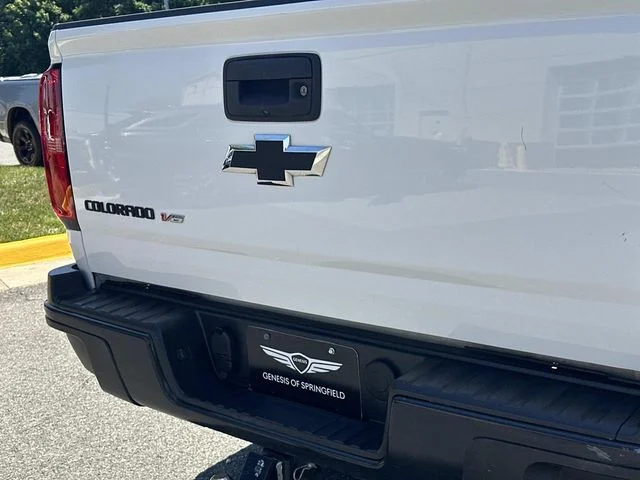Used 2018 White Chevrolet ZR2 image 11