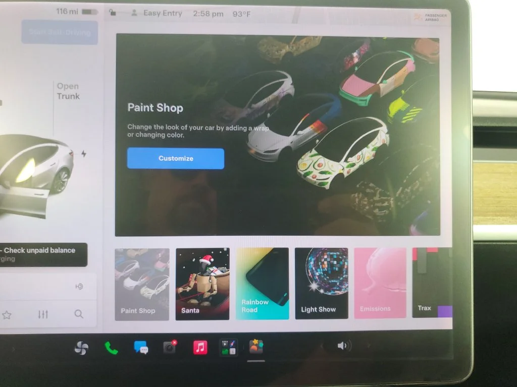 Used 2019  Tesla Standard Range Plus image 21