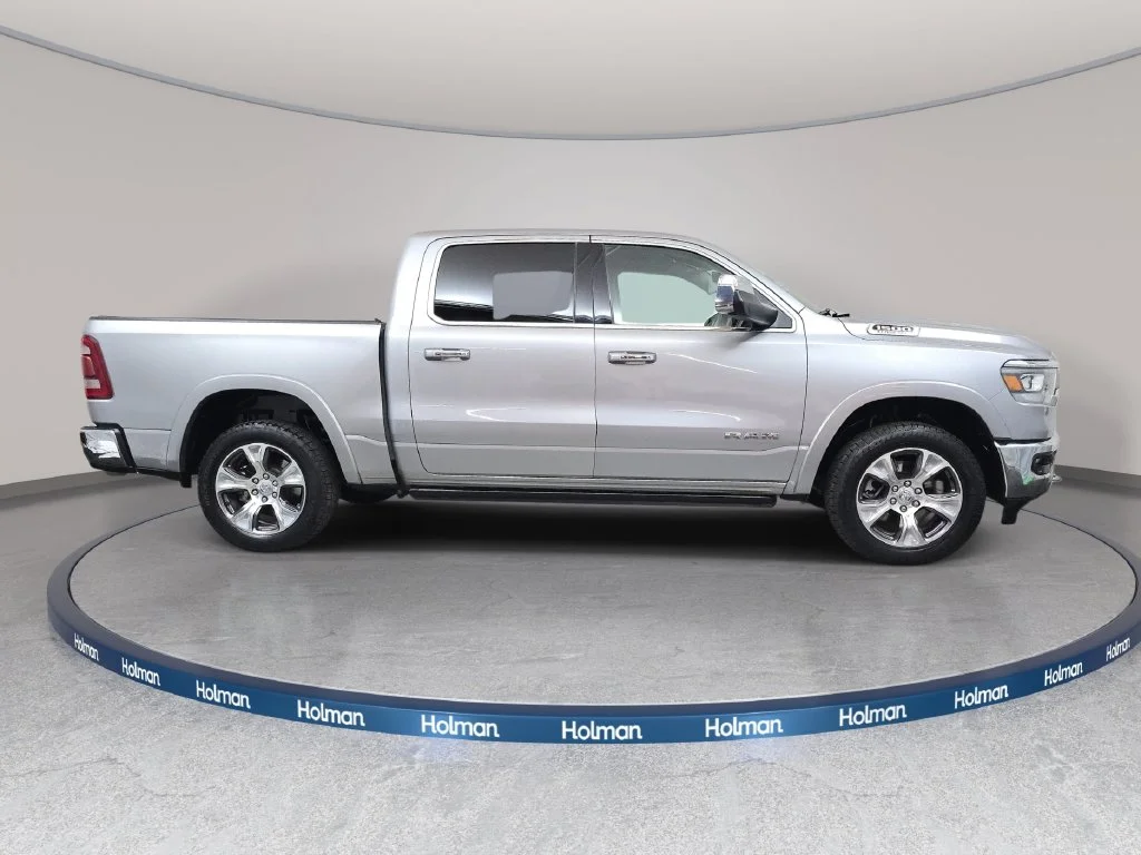 Used 2022 Silver Ram Laramie image 4