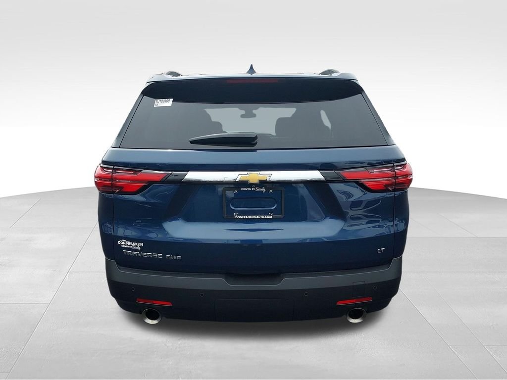 Used 2022 Blue Chevrolet LT image 4