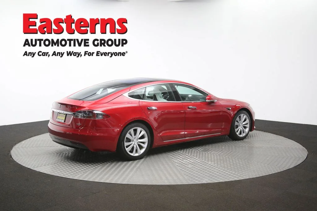 Used 2017 Red Tesla P100D image 39