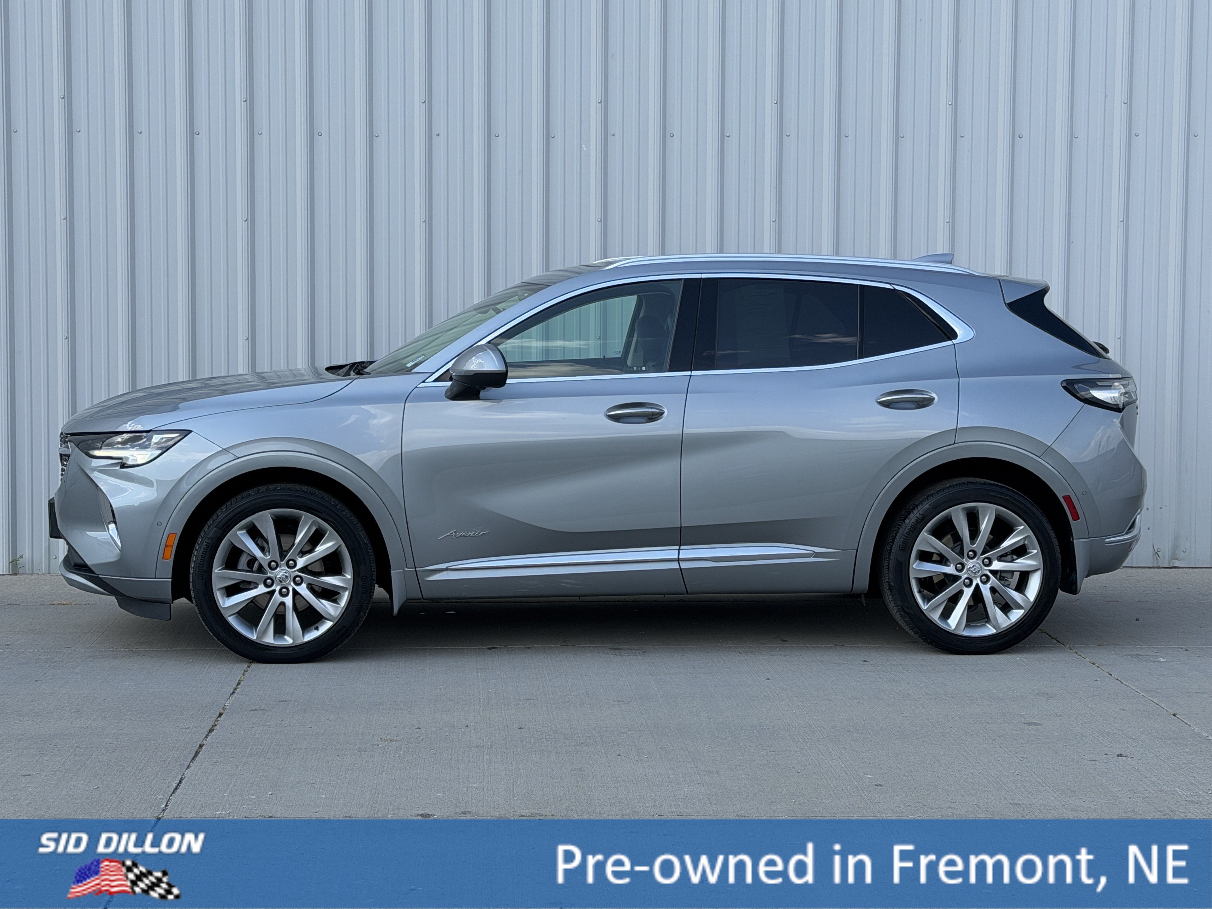 Used 2023 Moonstone Gray Metallic Buick Avenir image 8