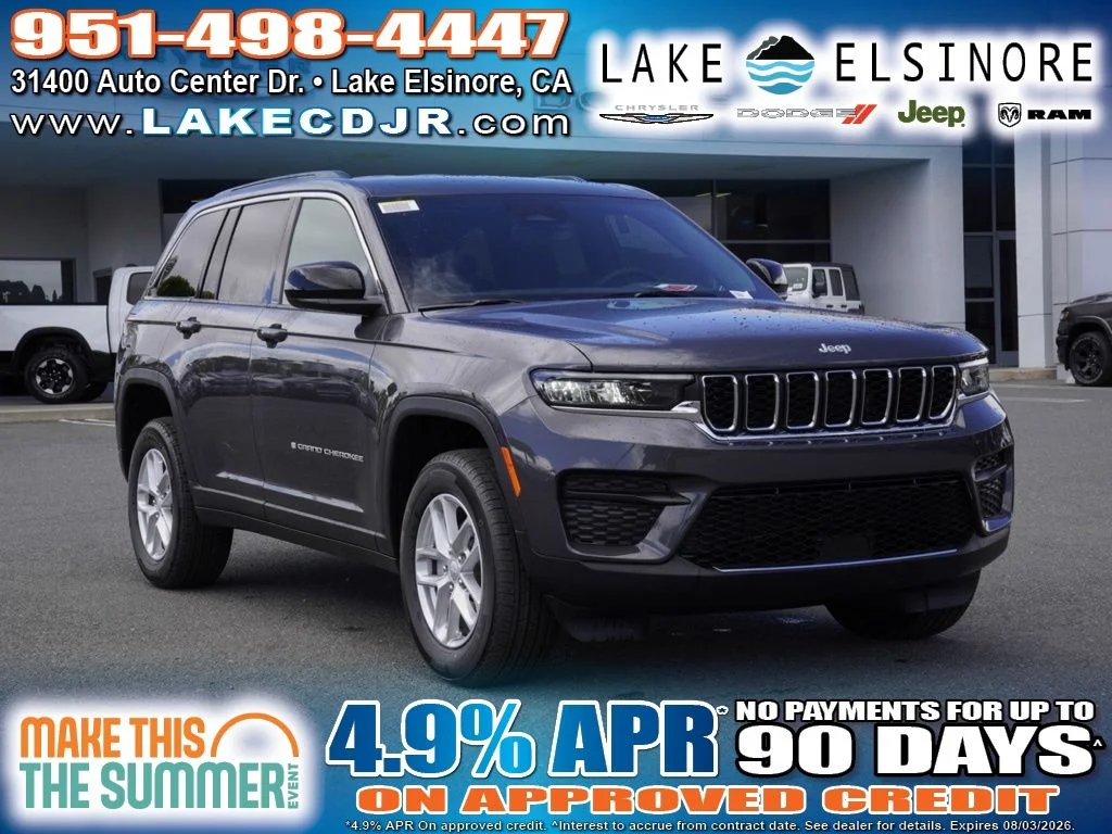 2026 Jeep Grand Cherokee Laredo