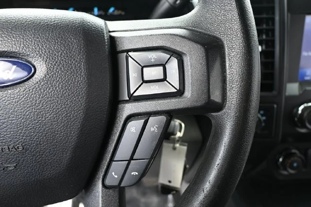 Used 2019 White Ford XL image 21